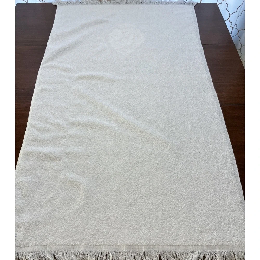 VTG Set Of 2 White W/ Gold  